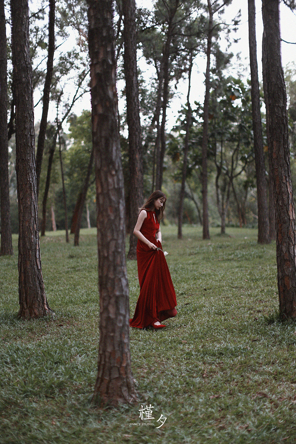 槿夕独立婚纱定制JINNCY设计单品：ROSE（图ZMTYwNjA2ODU2） - 正装/礼服 - 站酷设计师婚纱设计师槿夕原创素材 - 站酷ZCOOL