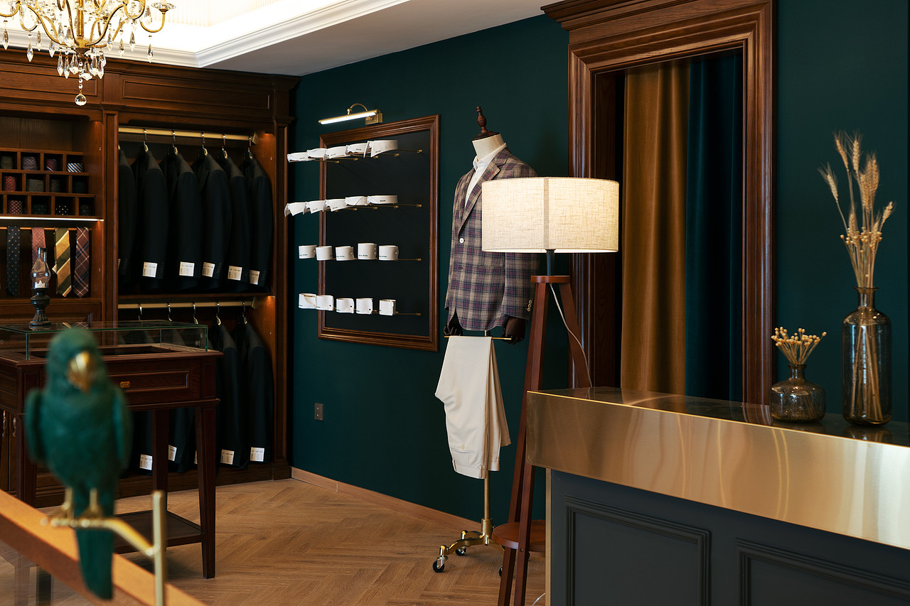 商业空间设计绅度西装定制店