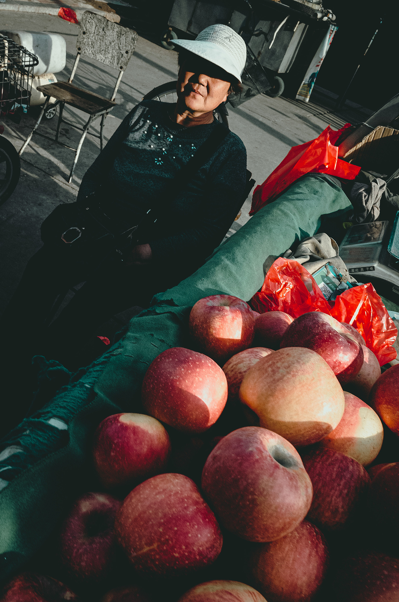 一生拍懂一座城——我的街拍的日常