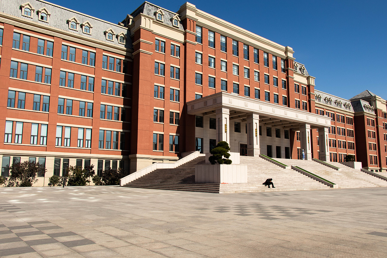 大范围移动延时摄影(吉林建筑大学城建学院)