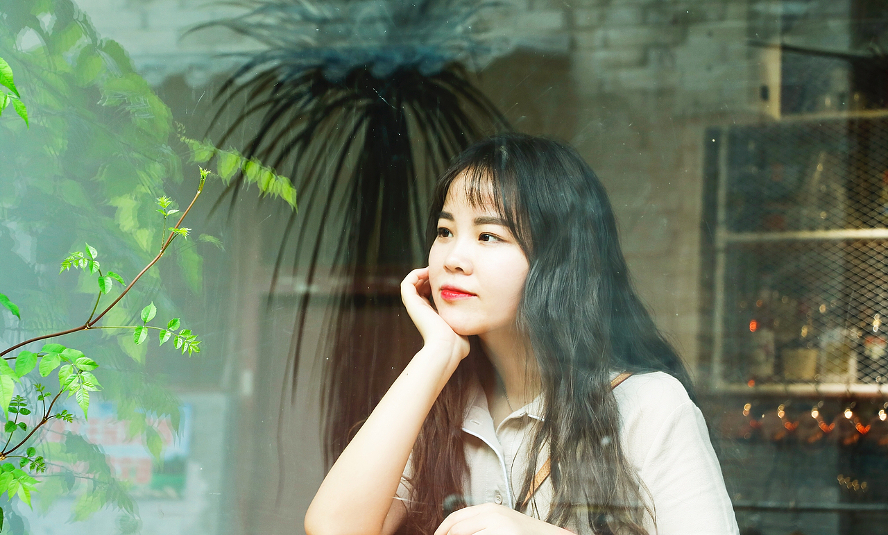 阳光☀️:girl:（图ZOTUwNTkzNzI=） - 人像摄影 - 站酷设计师十三菲原创素材 - 站酷ZCOOL