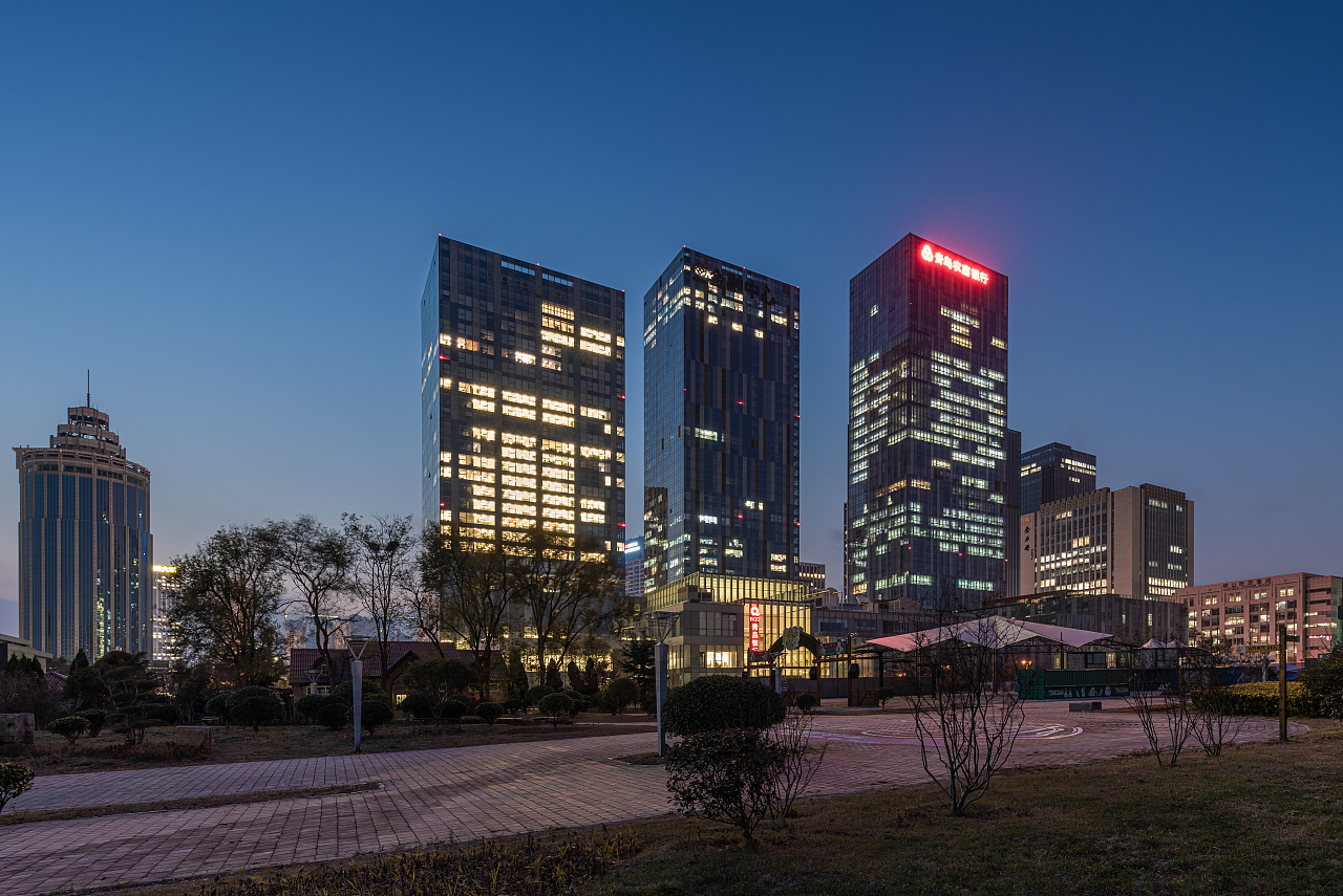 青岛国际金融中心大厦图片