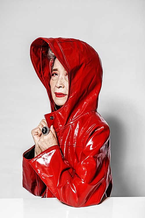 时尚老人系列|反差 奶奶也可以这么时尚（图ZNzQxNjcyNDQ=） - 人像摄影 - 站酷设计师FeniceMFY原创素材 - 站酷ZCOOL