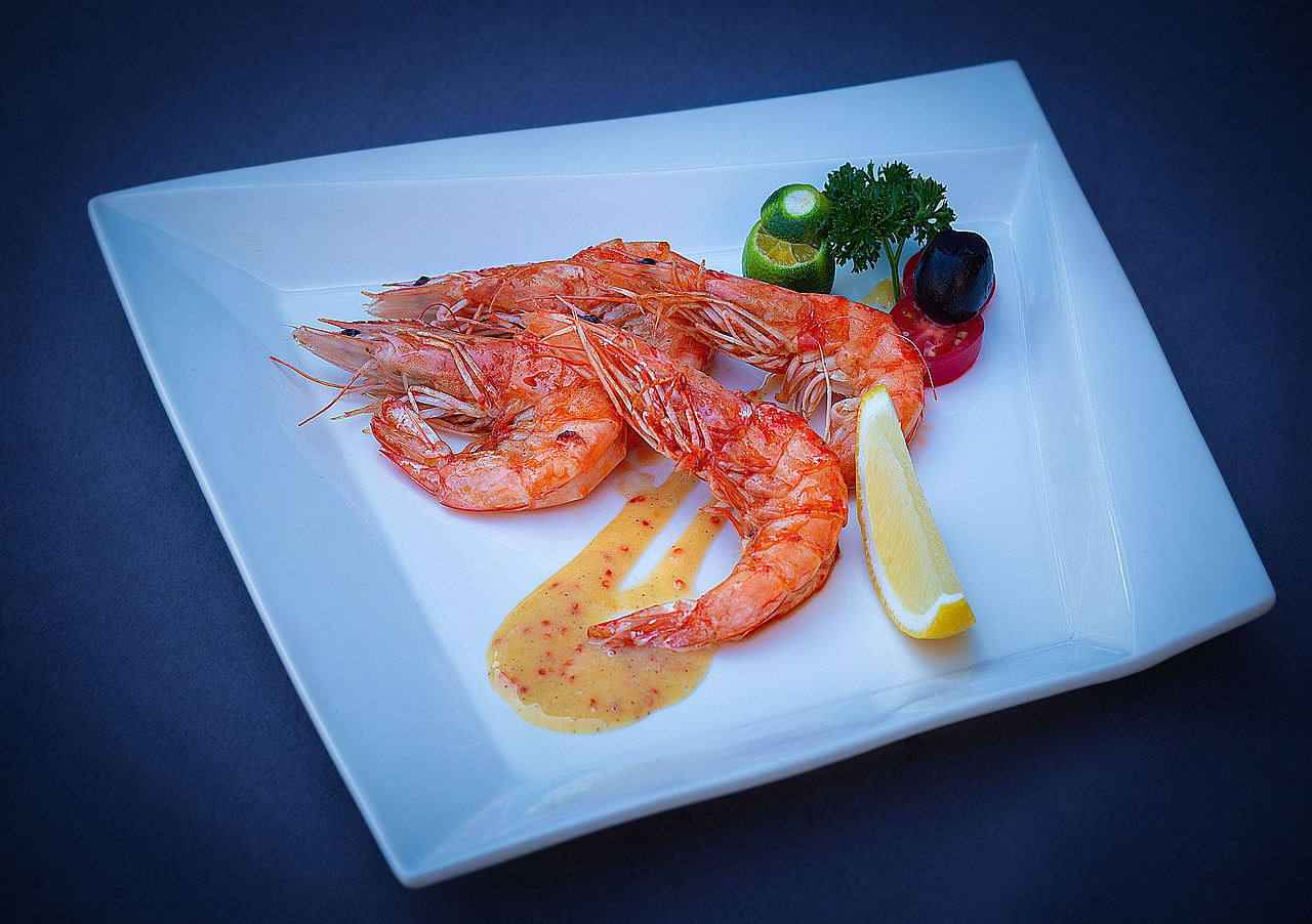 自然光拍摄：日本料理（图ZMTQ5NjIwMzc2） - 产品摄影 - 站酷设计师幸运的人偶原创素材 - 站酷ZCOOL