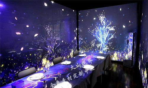 餐厅这样改造真是别出一格,全息素材的运用简直要逆天