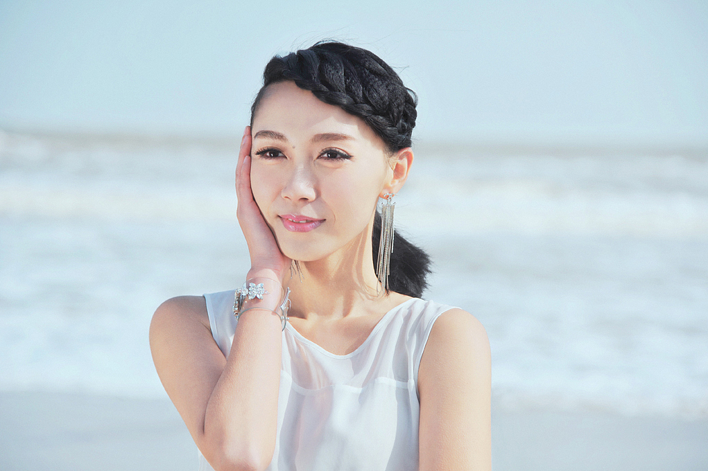 东南电视台 主持人