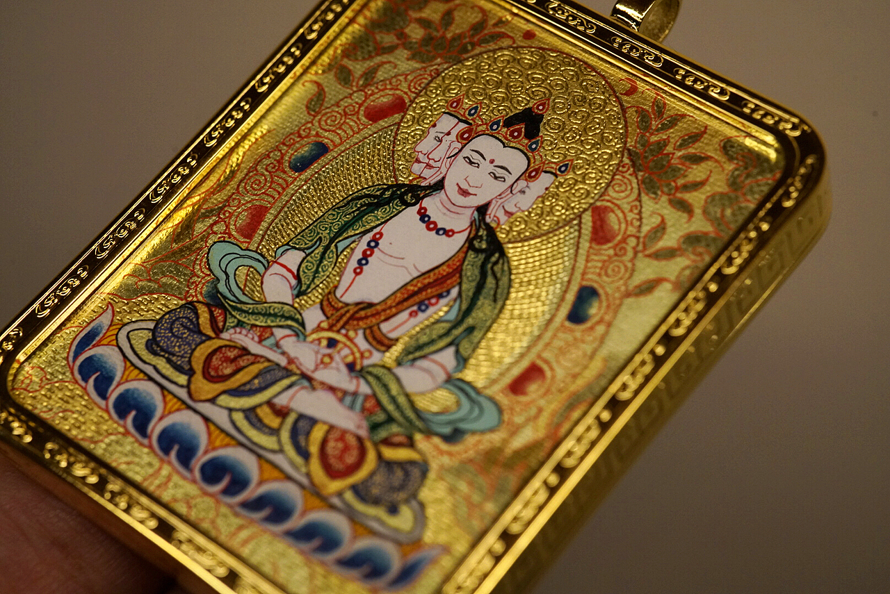 矿彩刻金「大日如来」随身唐卡（图ZMTYzOTI3MzUy） - 其他手工艺 - 站酷设计师梵物艺术原创素材 - 站酷ZCOOL