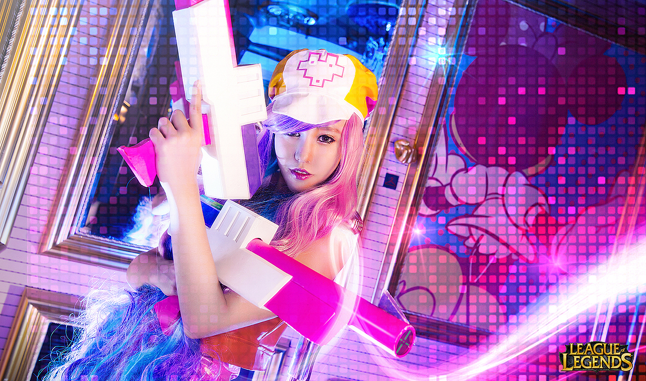 英雄联盟电玩女神赏金猎人