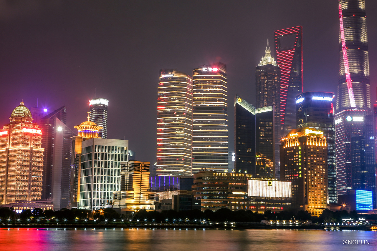 上海外滩夜景|摄影|环境/建筑摄影|林弋然 - 原创作品 - 站酷 (ZCOOL)