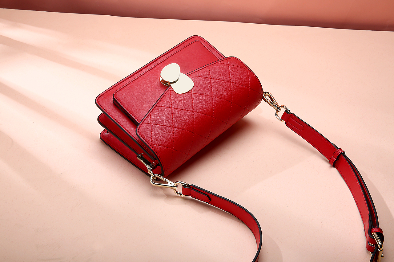 产品拍摄 场景图拍摄 静物拍摄 女包拍摄（图ZMTU1OTAzMDk2） - 产品摄影 - 站酷设计师Peyre原创素材 - 站酷ZCOOL