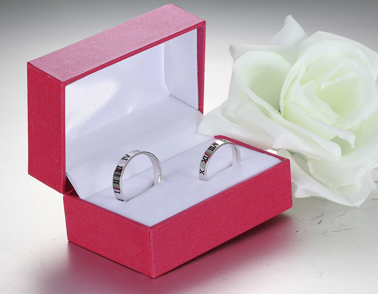 银饰摄影（图ZMTE2MzYxMTE2） - 产品摄影 - 站酷设计师帮主j原创素材 - 站酷ZCOOL