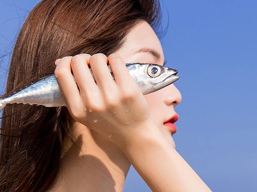你是我藏在微风里的欢喜 