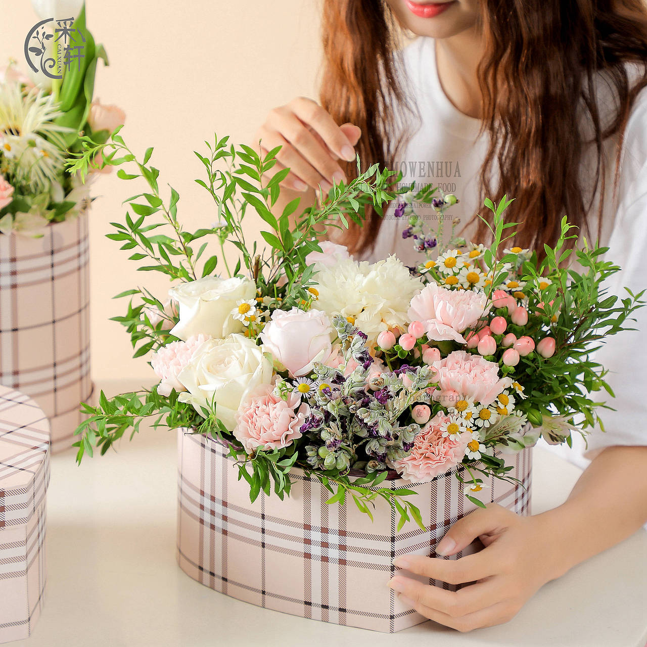 鲜花礼盒（图ZMjQ2OTA4NTc2） - 产品摄影 - 站酷设计师静静咚原创素材 - 站酷ZCOOL