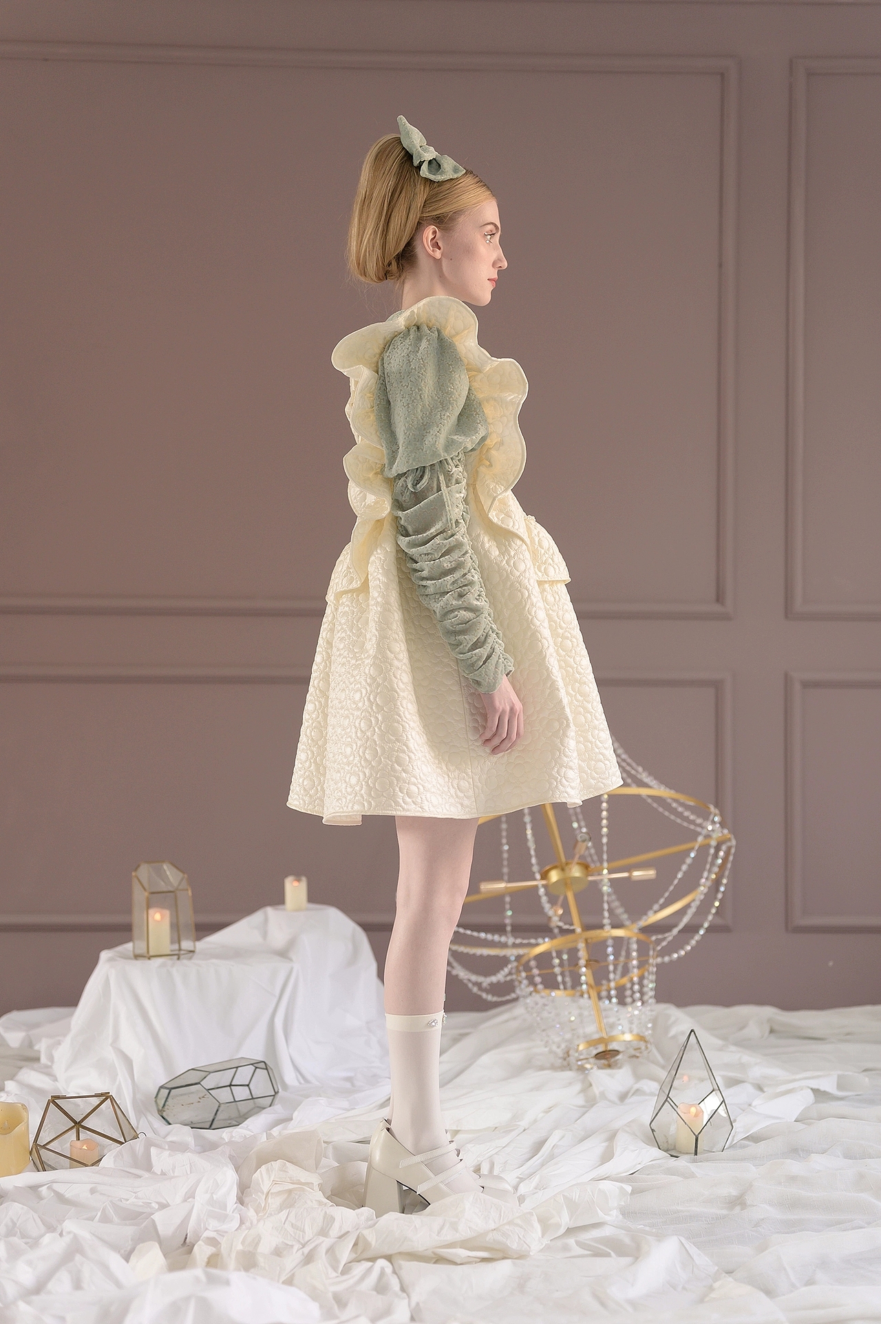 雪沫乳花浮午盏