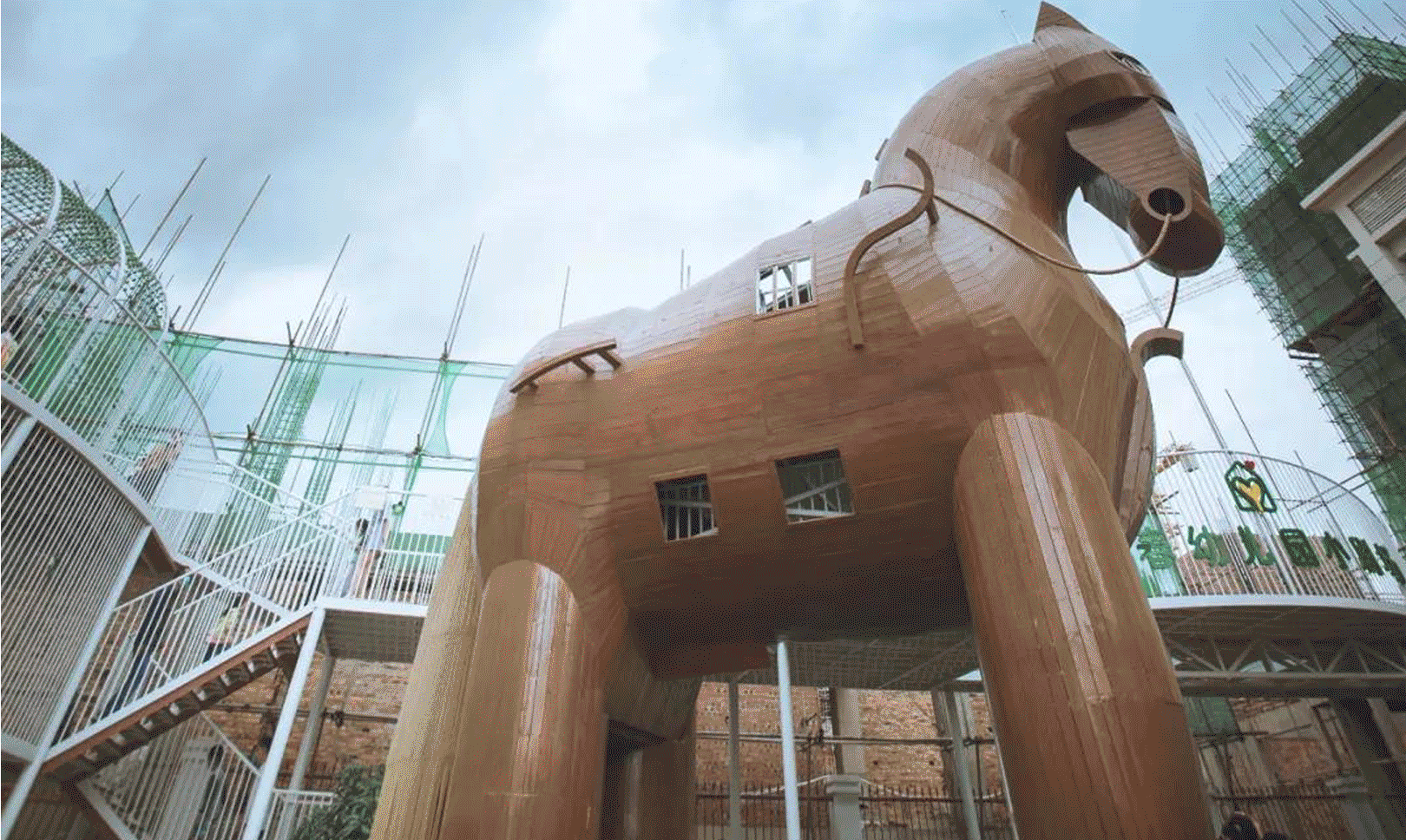 建水博苑新春幼儿园-木马节主题活动KV设计