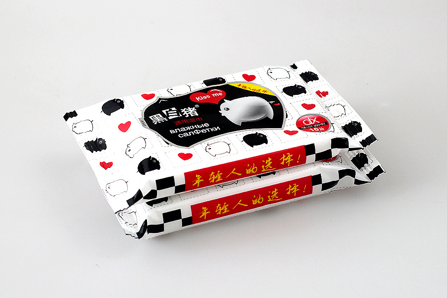 黑白猪湿巾包装形象设计