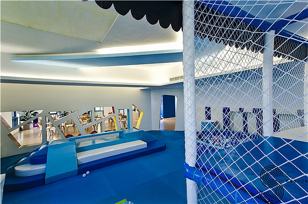 成都最好的商业空间设计，店铺设计专家，您身边最可靠的商铺设计公司，高端不贵喔！成都知名度高的商铺设计专家私享设计工社