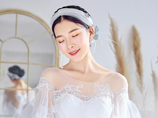 一个人的轻婚纱