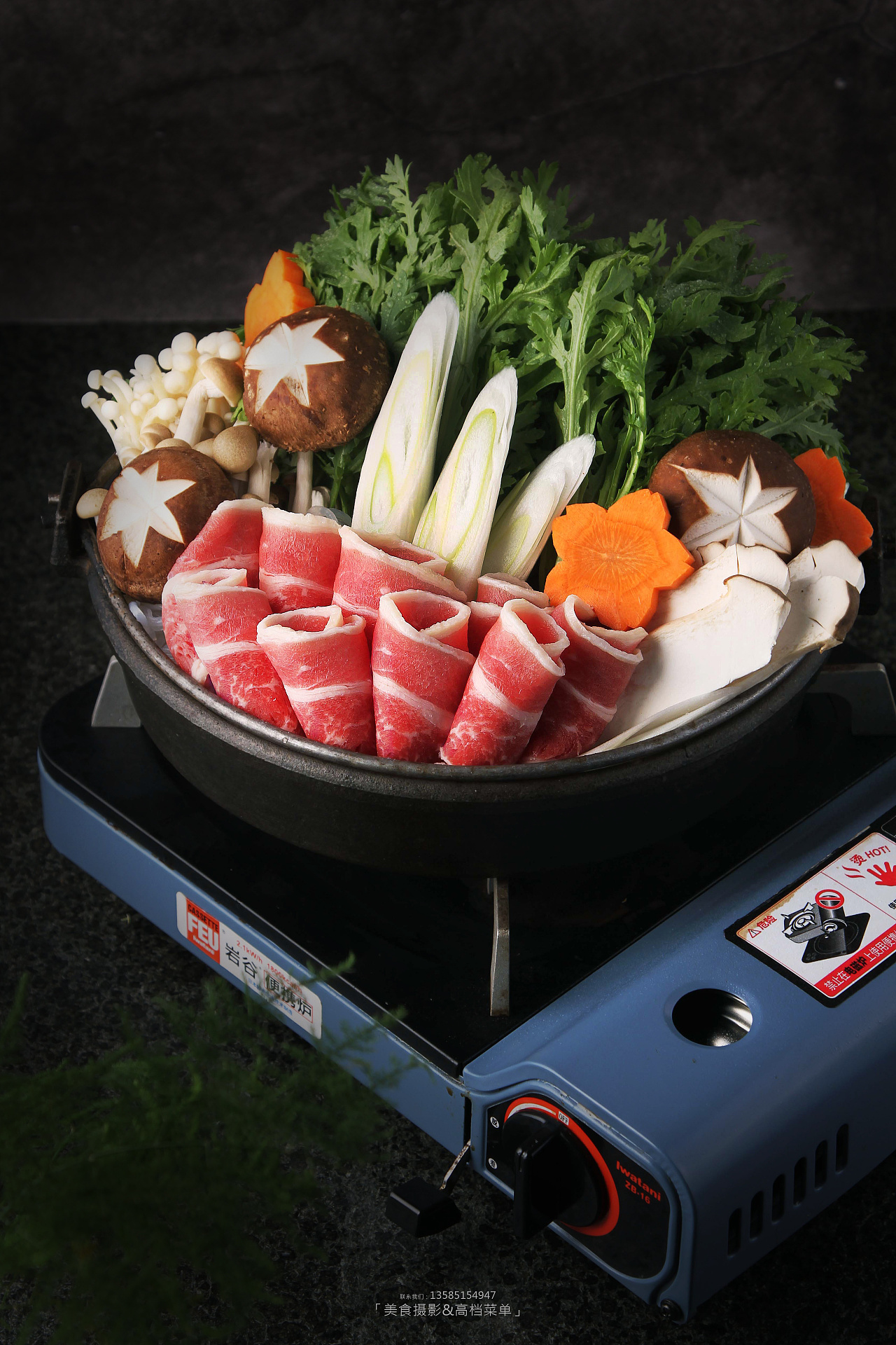 冬天里的一把火-日本日式火锅驾到-美食摄影拍照-极间的设计更能脱颖