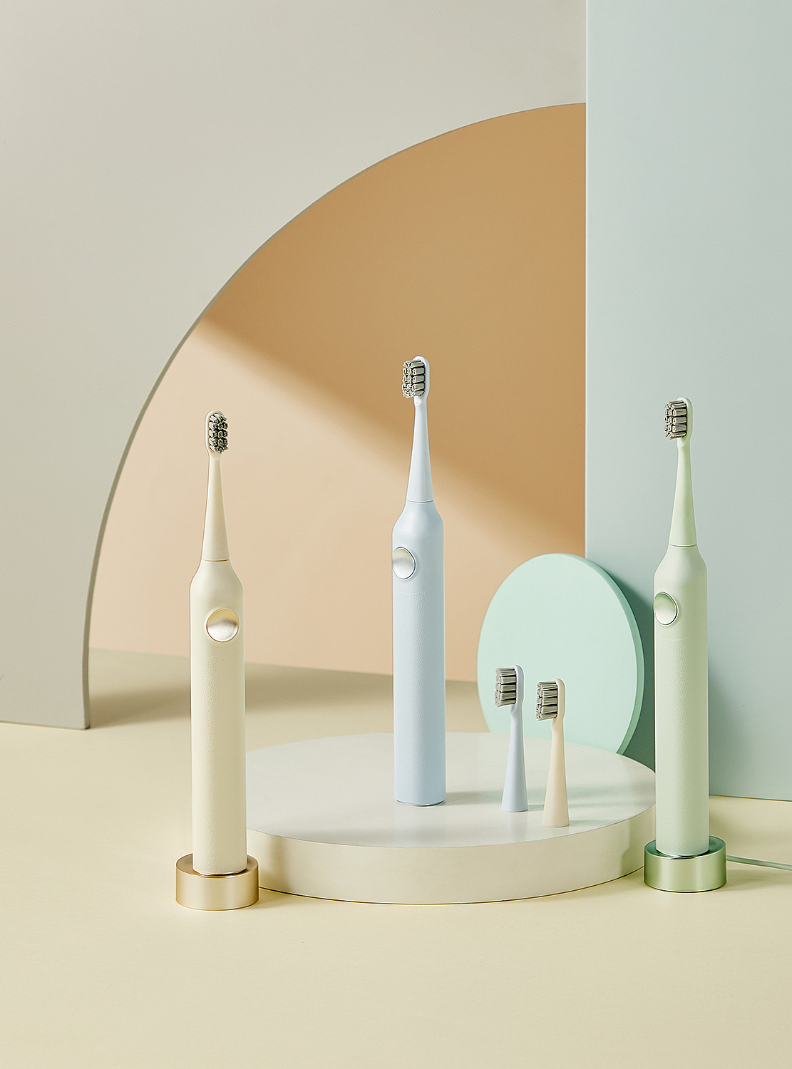 花上牙刷（图ZMTg1NjQyMDky） - 产品摄影 - 站酷设计师gwstudio原创素材 - 站酷ZCOOL