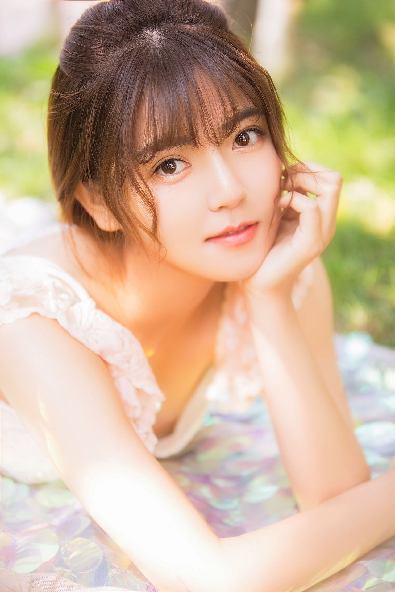 夏日 柔光 梦境 草地 少女