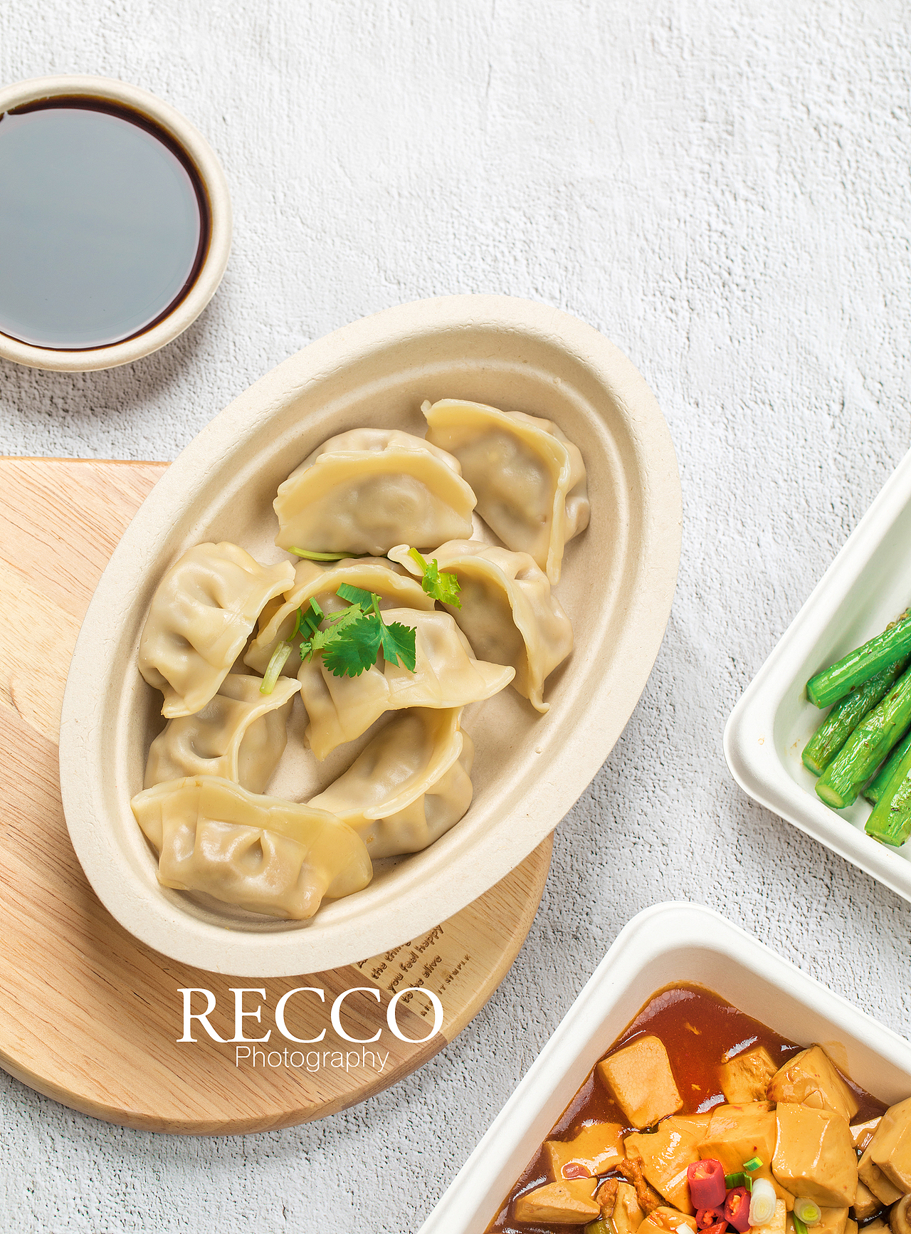 /RECCO/一次性环保餐具透明塑料包装盒产品美食摄影