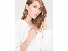 女佩戴照片
