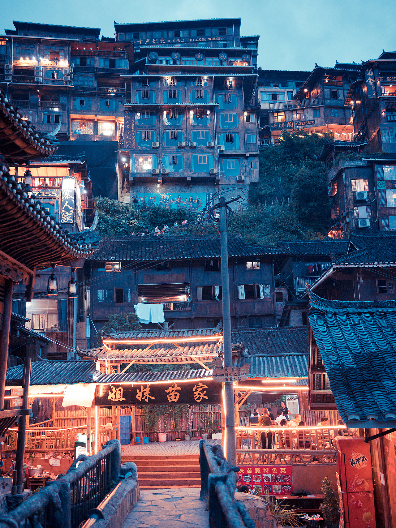 云山万里,不如归去