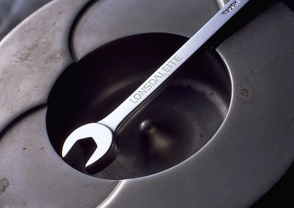 lonsdaleite&nbsp;瑞士蓝丝黛尔汽车工业精工上海/平面