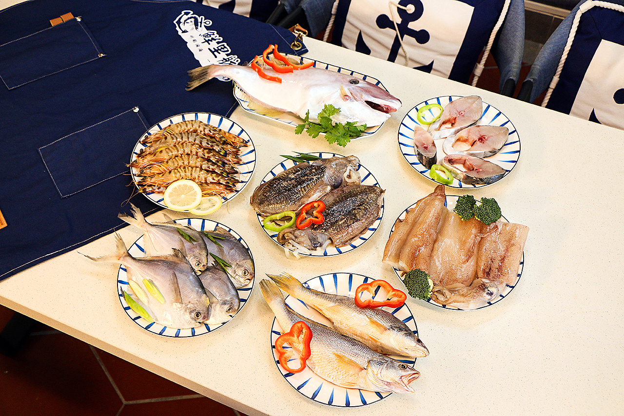 中秋节特辑之惠安鲜里航海鲜体验厨房产品拍摄海报设计