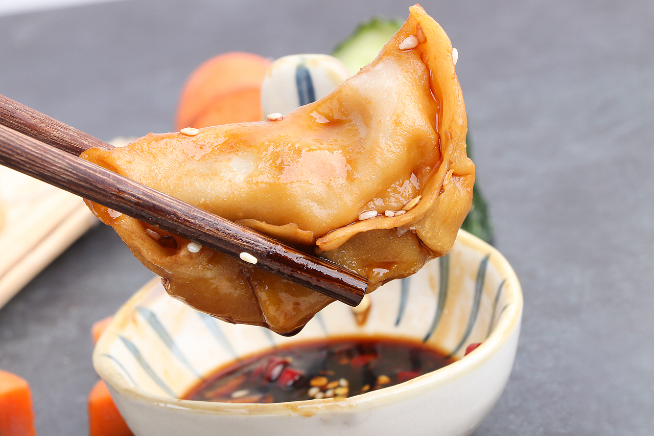 紫菜肉馅饺子（图ZMTM1NjcyMTAw） - 产品摄影 - 站酷设计师__HK原创素材 - 站酷ZCOOL