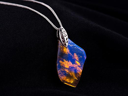 琥珀藍(lán)珀吊墜（個(gè)人主頁-ZMzI5MzM1ODQ=） - 修圖/后期 - 站酷設(shè)計(jì)師幕后煮屎者一四爺原創(chuàng)素材 - 站酷ZCOOL