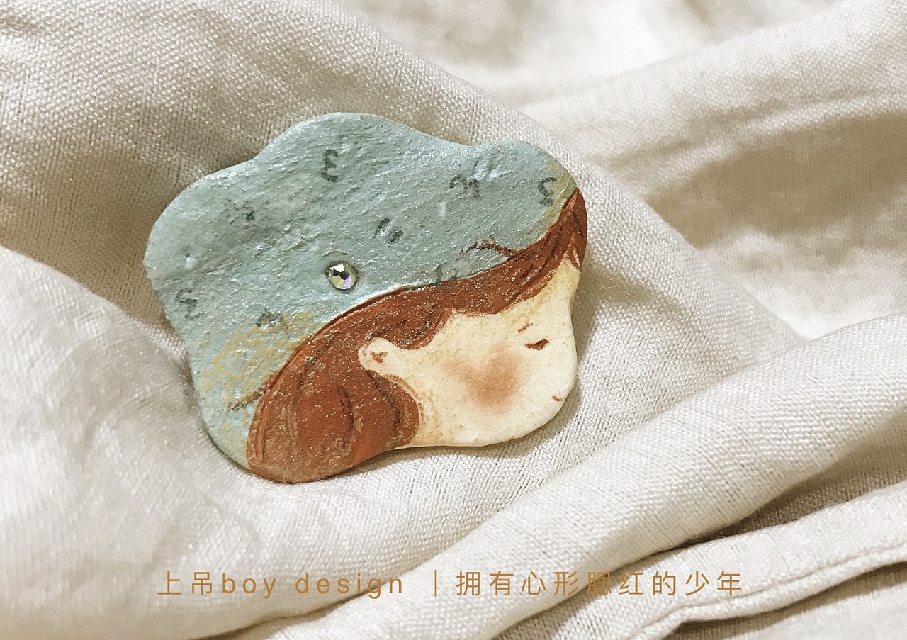 上吊boy|像查理一样拥有心形腮红的少年