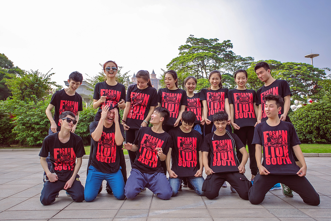 {李拓石}星海-南狮梦团队（图ZMjYzNTM1MjQ=） - 人像摄影 - 站酷设计师摄影师Barry原创素材 - 站酷ZCOOL