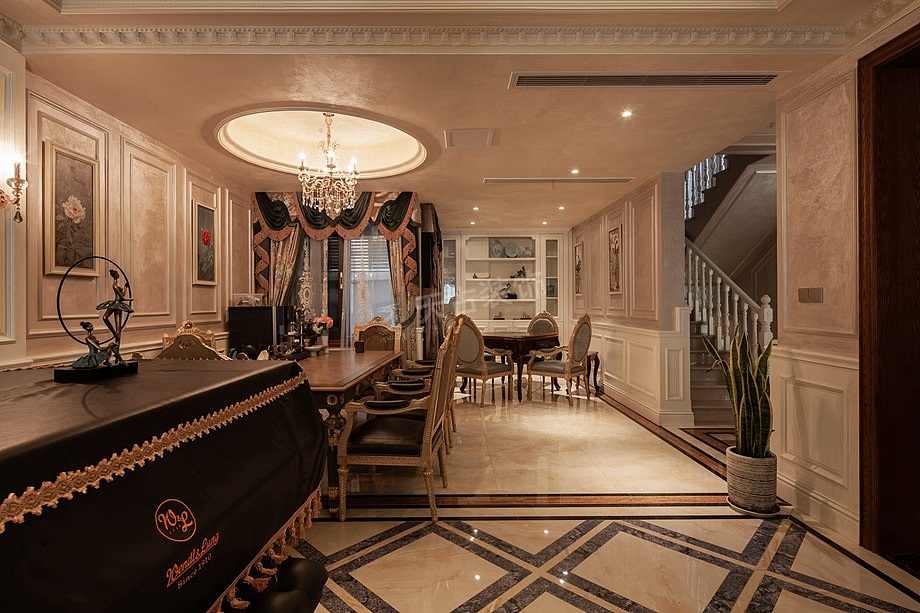 重庆协信彩云湖设计方案,欧式风格别墅装修实景图