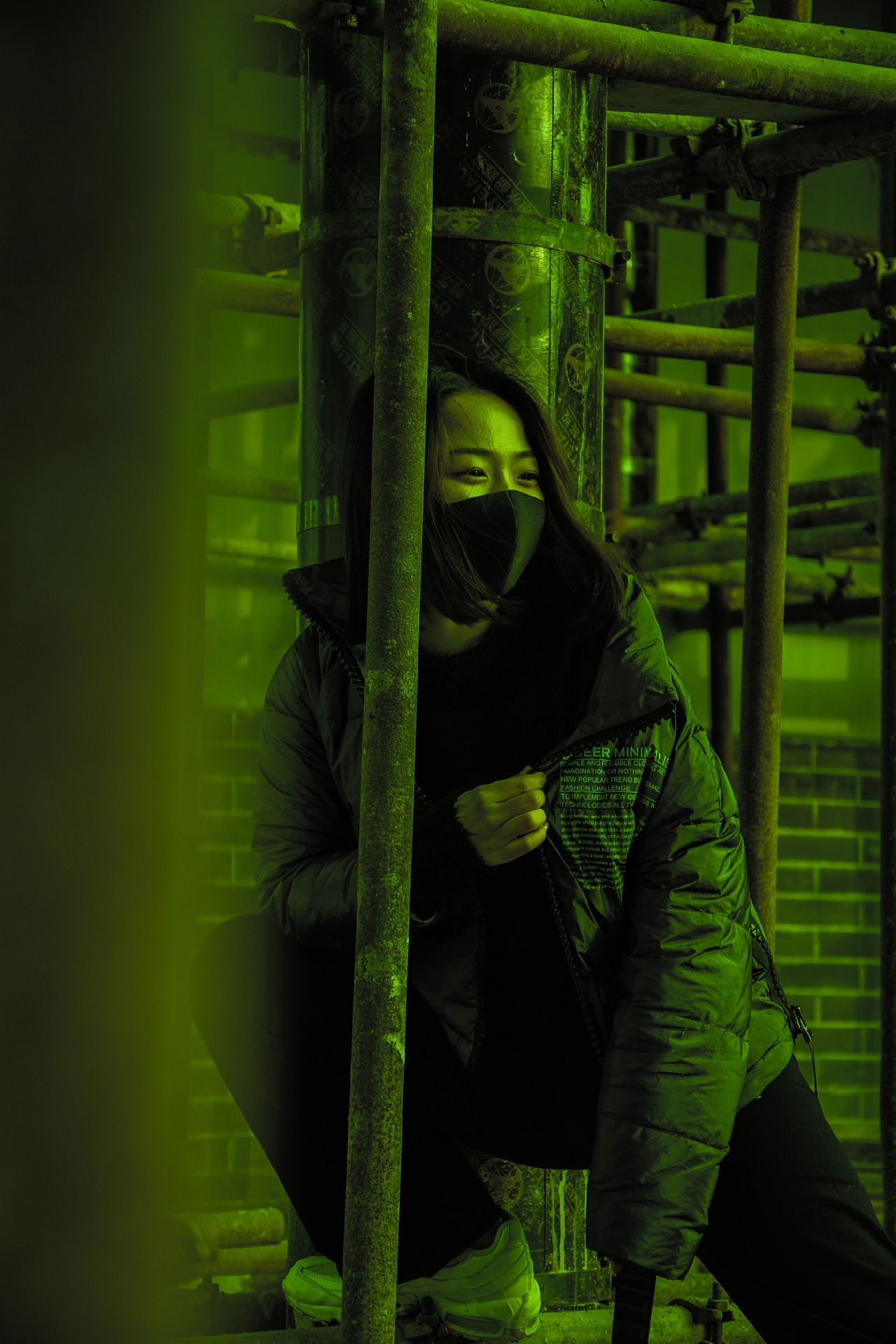 请勿靠近（图ZMTQ0OTA2NDY4） - 人像摄影 - 站酷设计师董哞哞原创素材 - 站酷ZCOOL