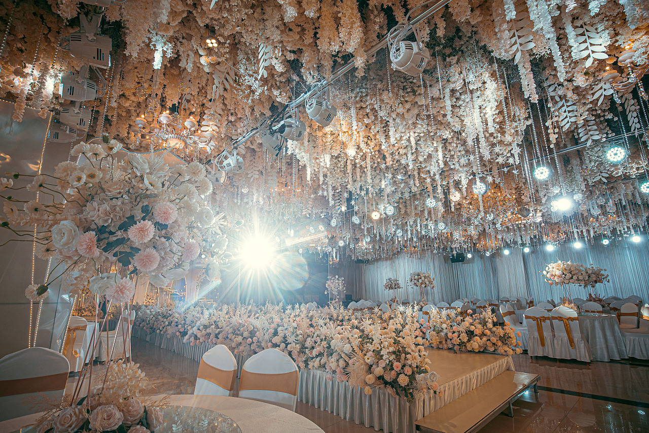 香槟金高端定制婚礼堂