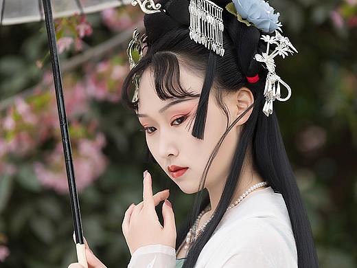 春风 古风汉服系列作品