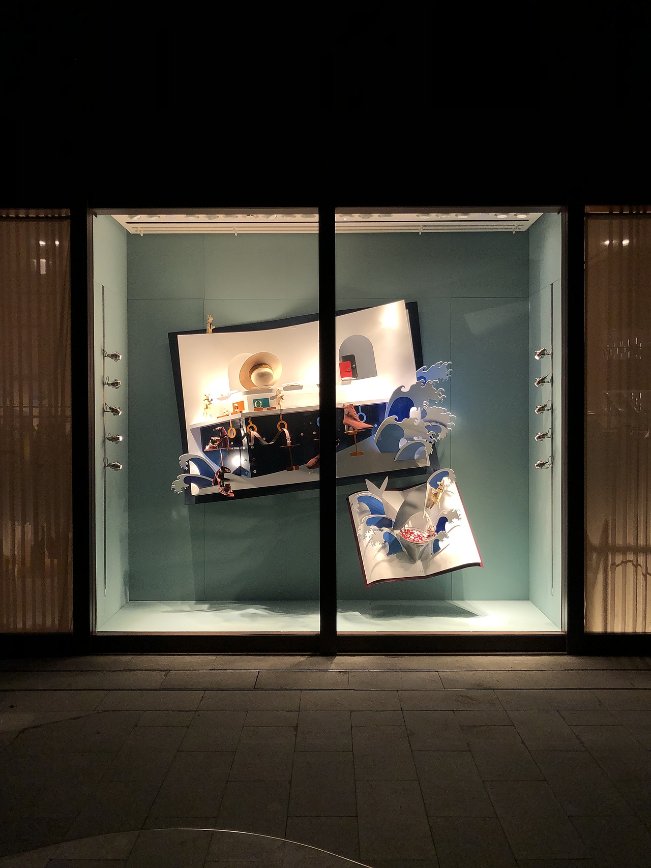 爱马仕厦门festival metiers橱窗设计