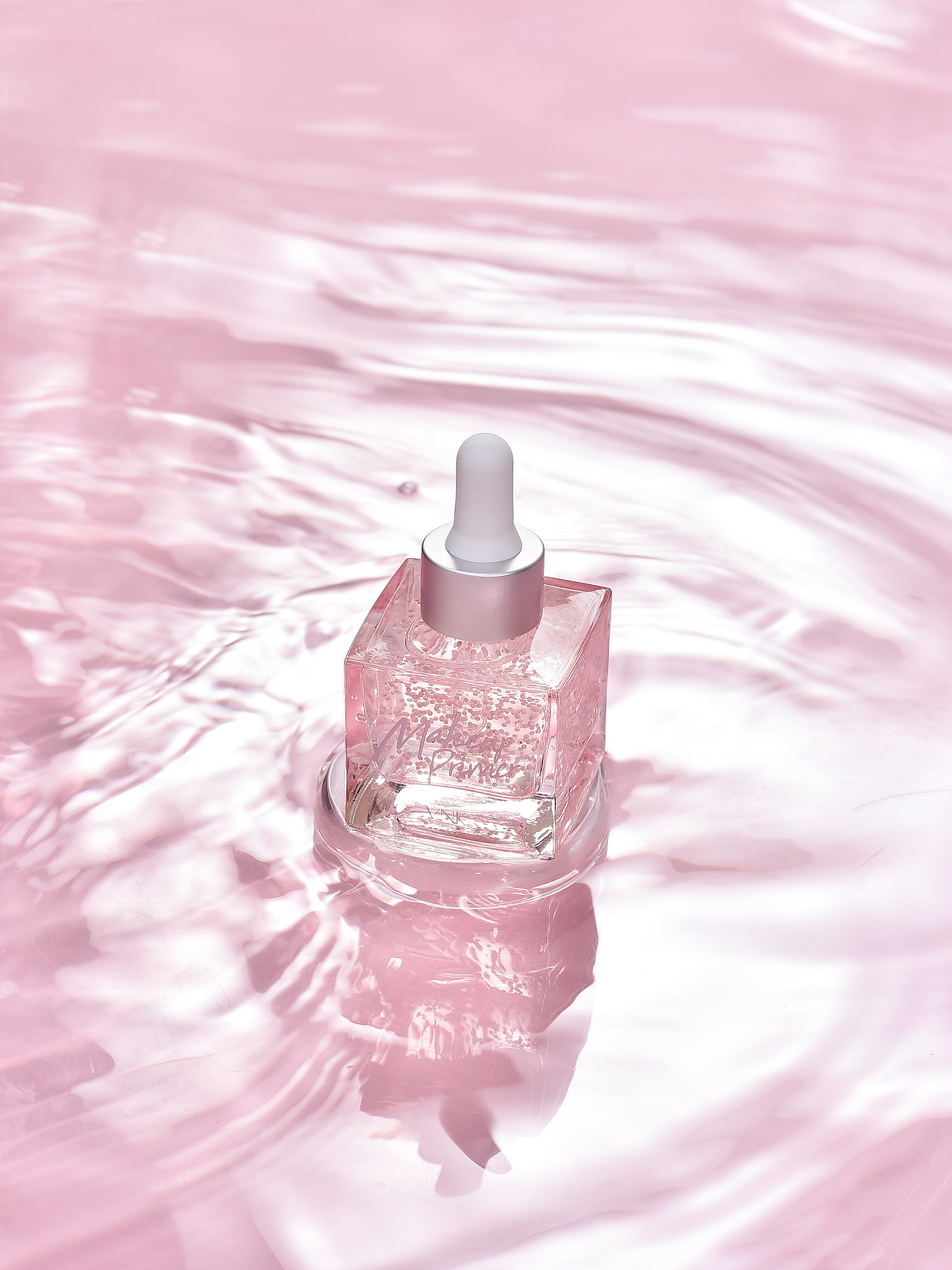 精华隔离护肤美妆