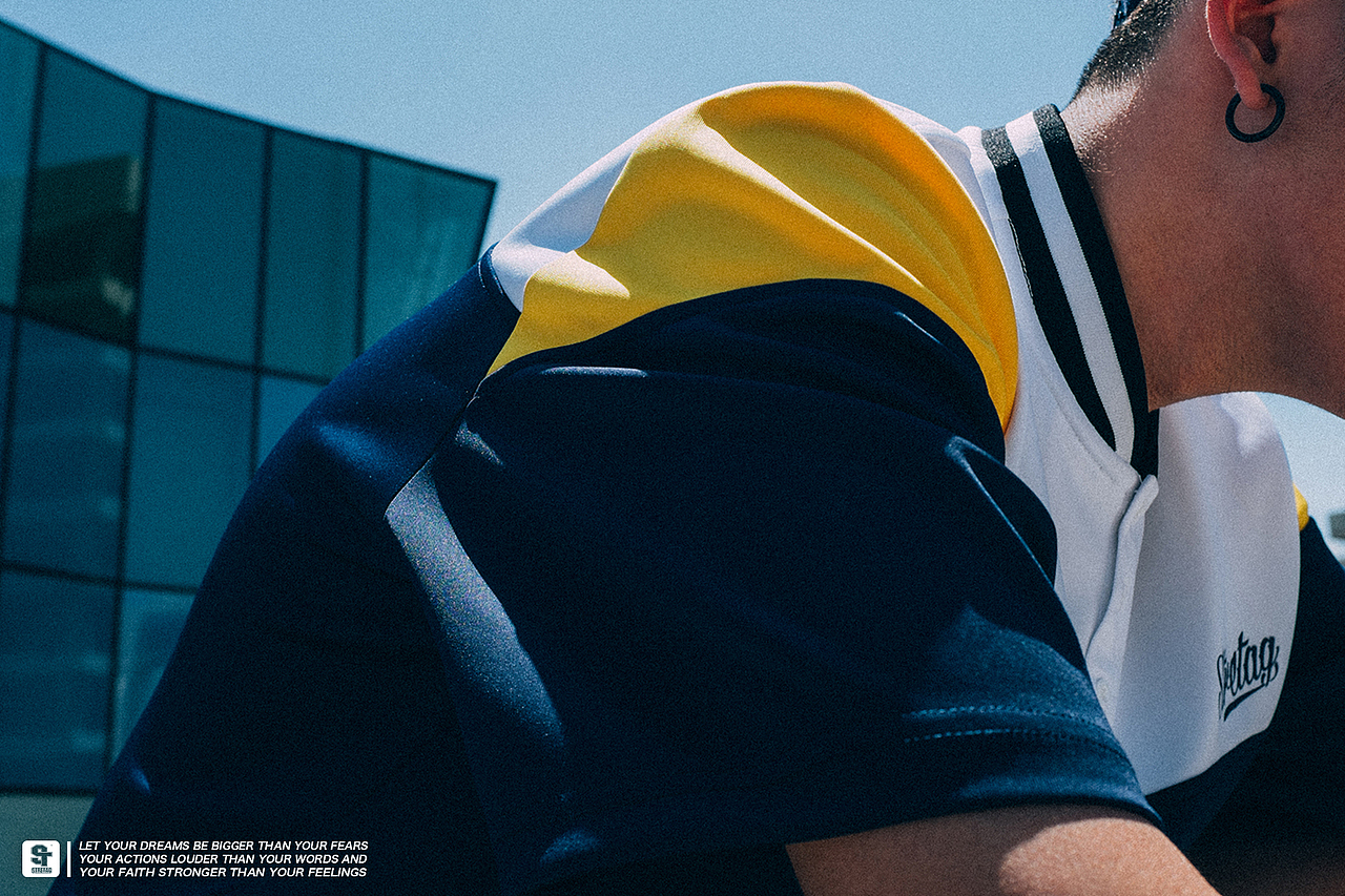 STRETAG OVERSIZE复古拼接棒球T恤