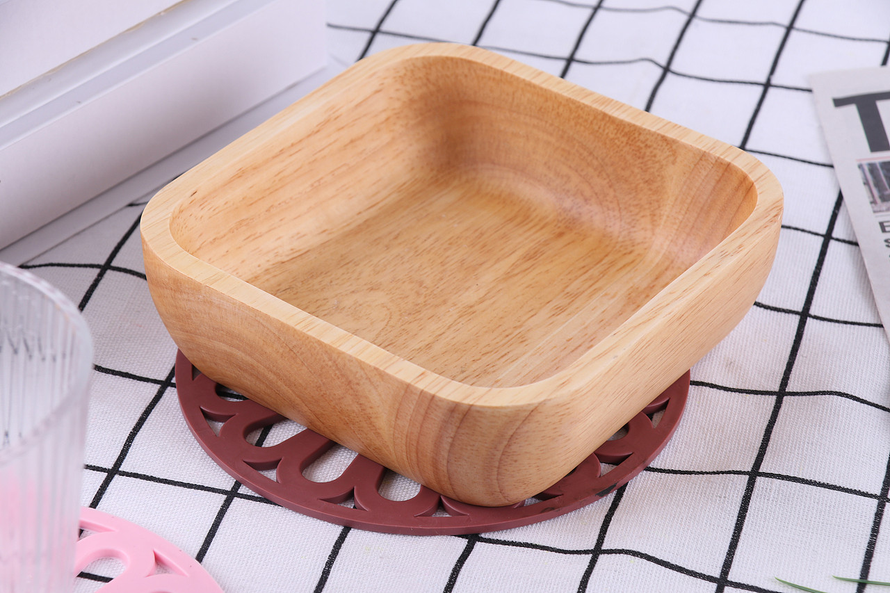 B01餐饮工具\C02-杯子水壶\V05塑料杯垫X2