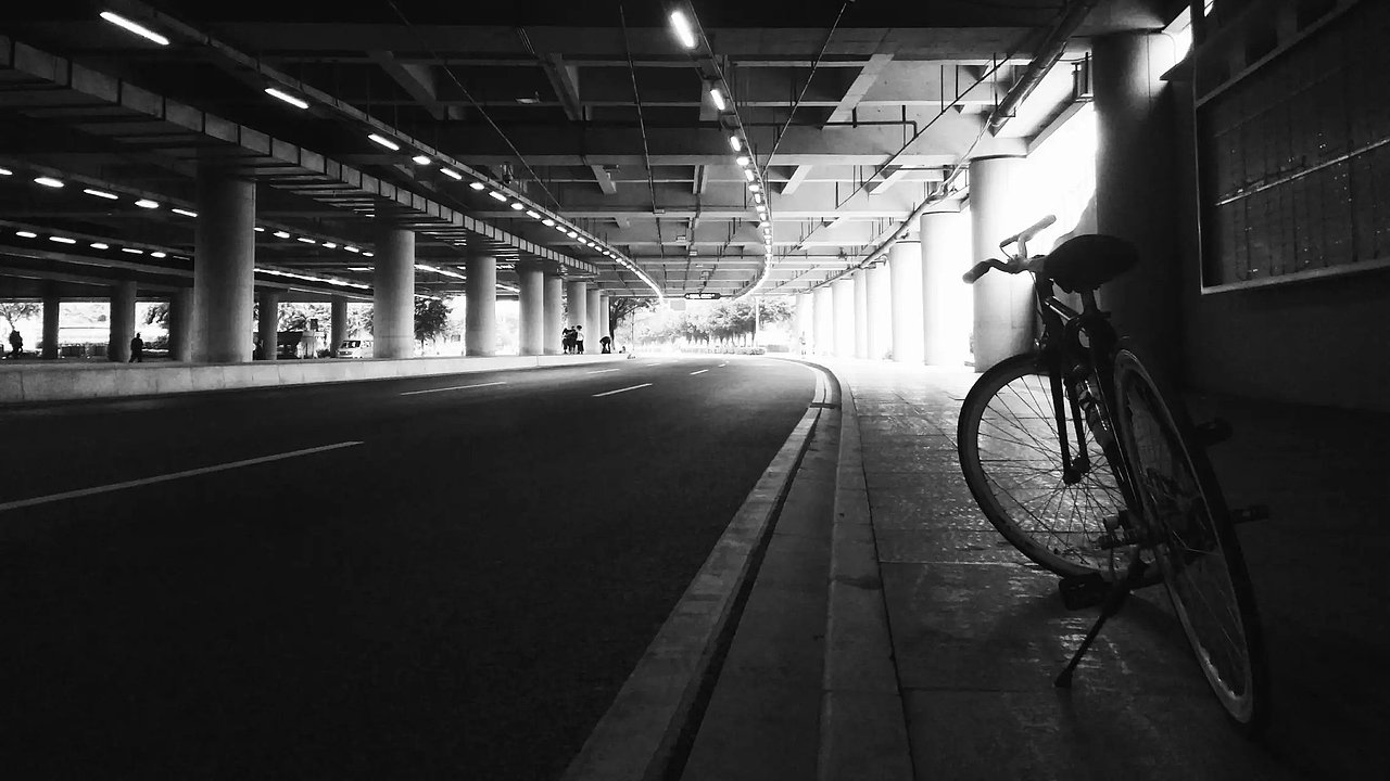 單車（圖ZNjQ5OTQ2MjQ=） - 風(fēng)光攝影 - 站酷設(shè)計(jì)師花公豬原創(chuàng)素材 - 站酷ZCOOL