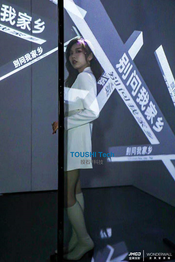 2021坚果投影上海发布会飘纱、全息纱幕装置（图ZMjUzMDY2ODM2） - 人机交互 - 站酷设计师投石艺术装置原创素材 - 站酷ZCOOL