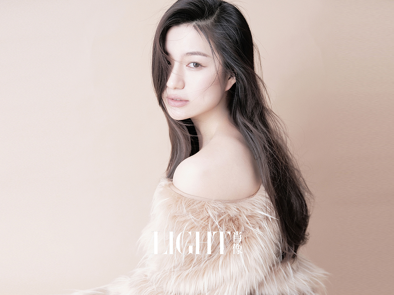 氛围感很高级的时尚杂志写真,又A又纯/北京浅光肖像