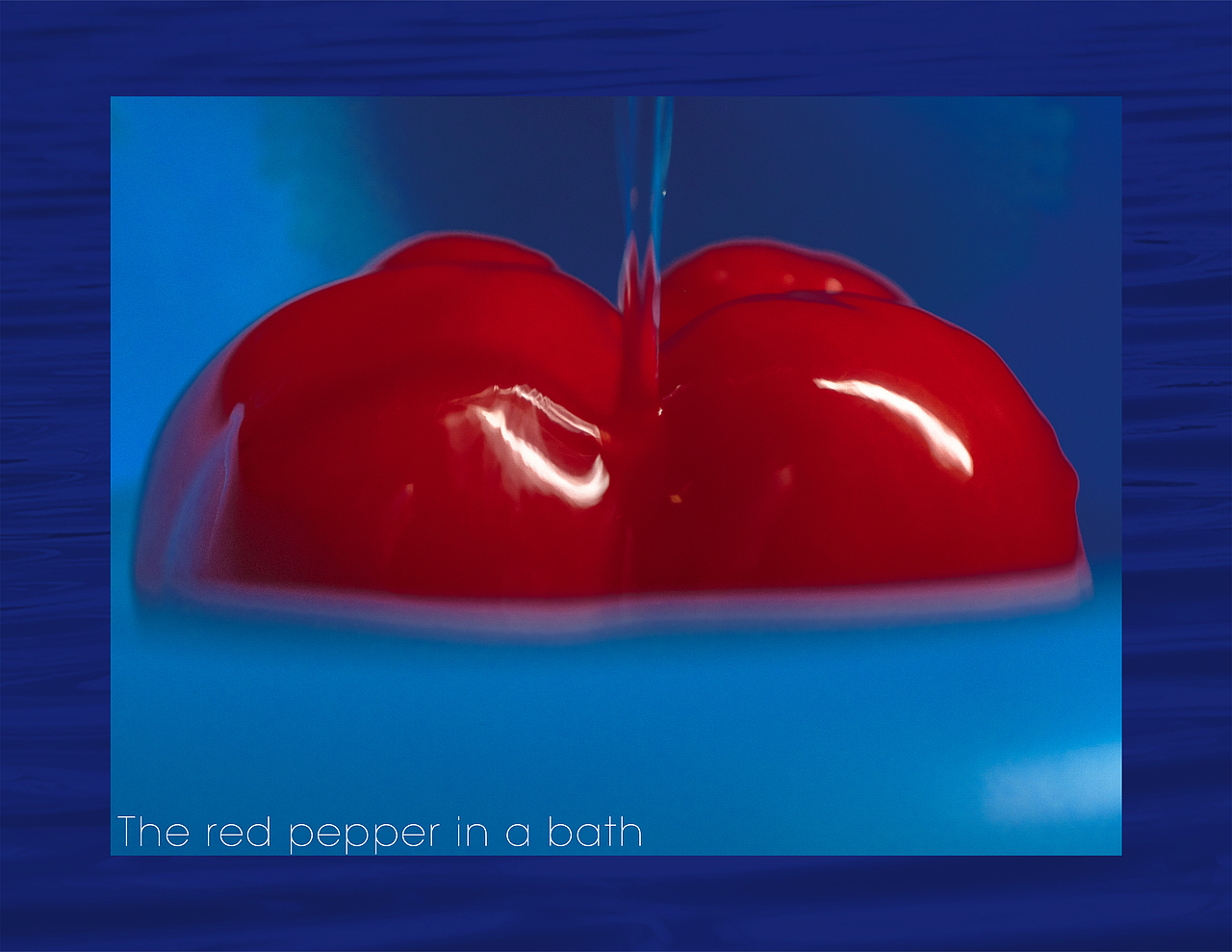 创意摄影|偷窥 沐浴的红椒（图ZMjIyNzQ3MzY4） - 产品摄影 - 站酷设计师阿潼沐原创素材 - 站酷ZCOOL