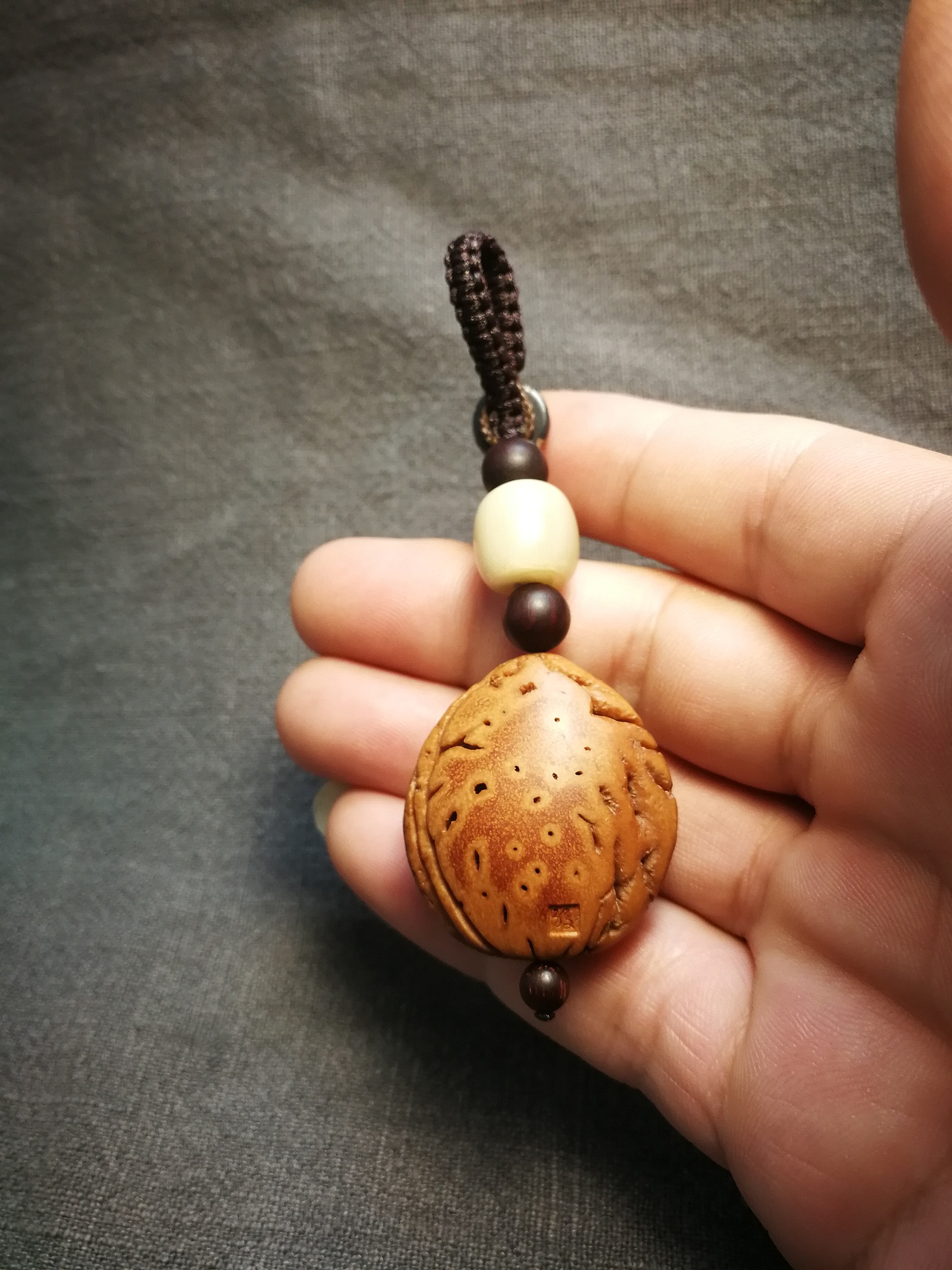 桃核雕刻作品温州/平面设计师/4年前/470浏览舞沐