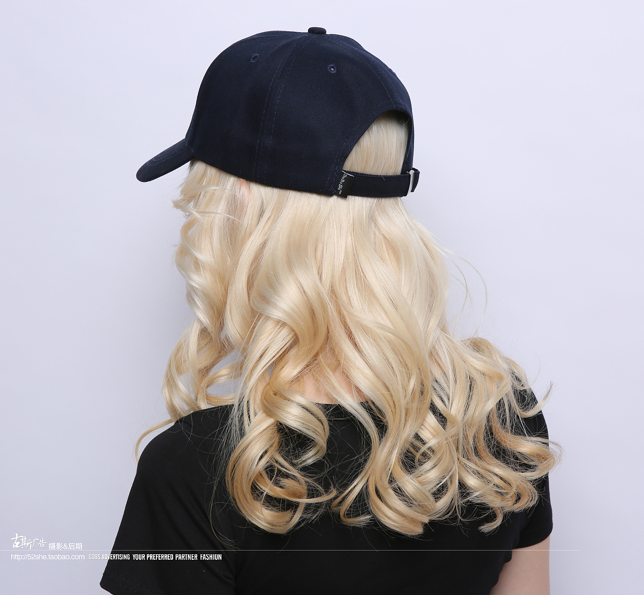 鸭舌帽拍摄 遮阳帽潮女网红拍摄 太阳帽子沙滩草帽拍摄