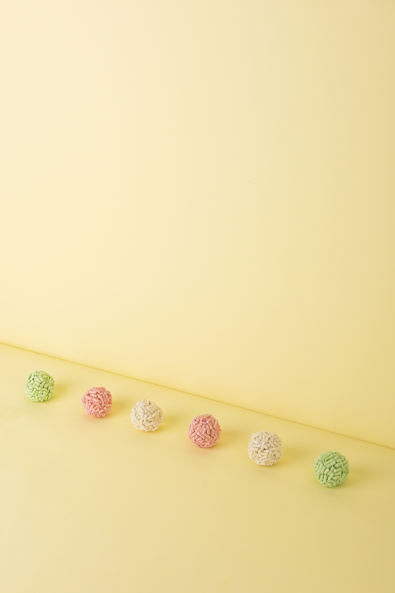 帕特诺尔宠物粮食静物摄影（图ZMTM0NDg1MzY0） - 产品摄影 - 站酷设计师文勤wenqin原创素材 - 站酷ZCOOL