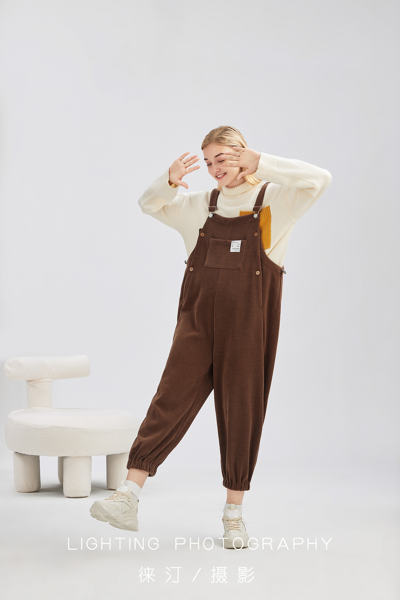 孕妇装摄影，家居服拍摄，打底裤摄影，舒适感图片（图ZMzIwNjE3MzM2） - 人像摄影 - 站酷设计师徕汀服装摄影原创素材 - 站酷ZCOOL